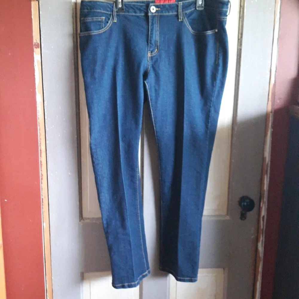 BYN DYNASTY JEANS